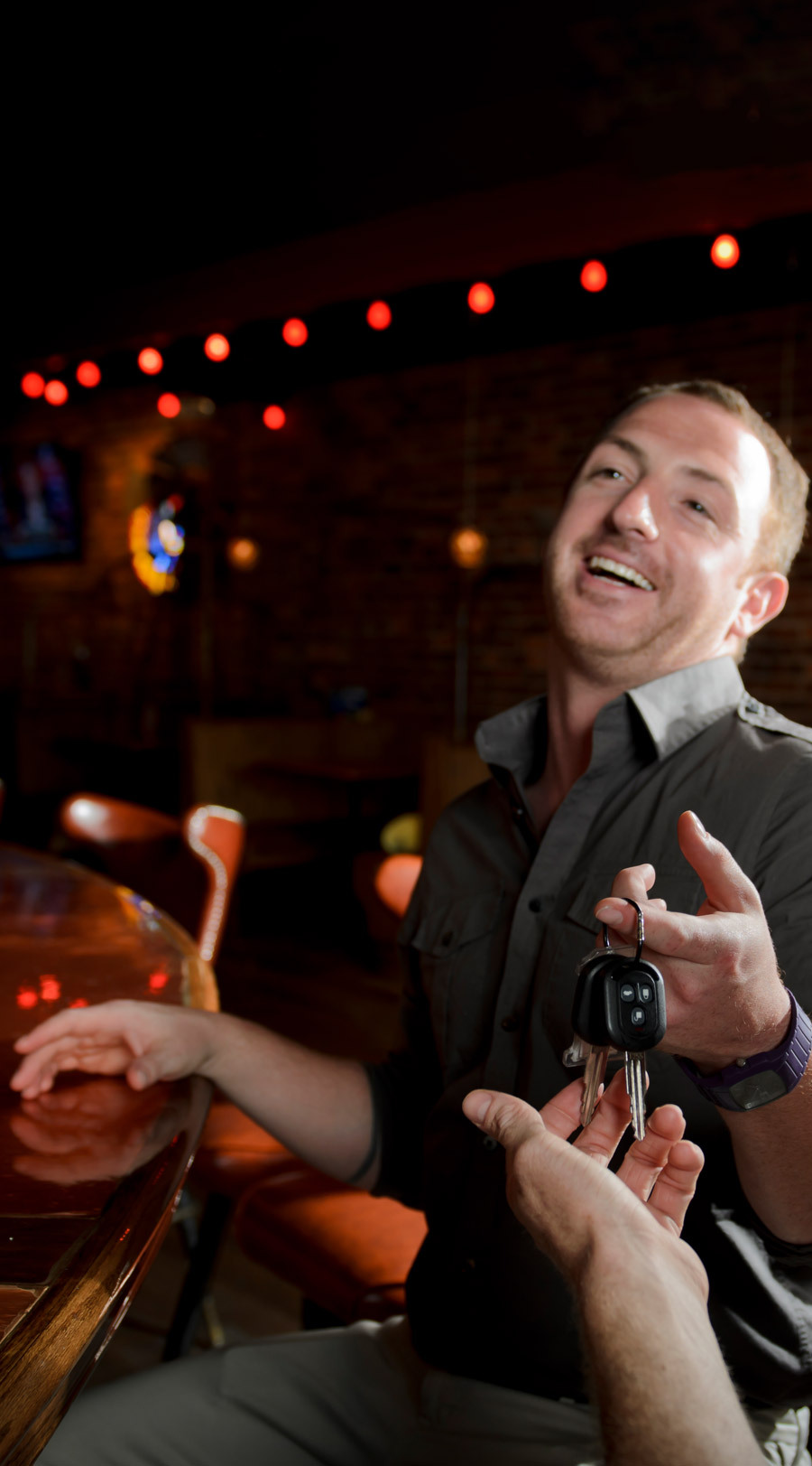 HABLA CON EL CANTINERO